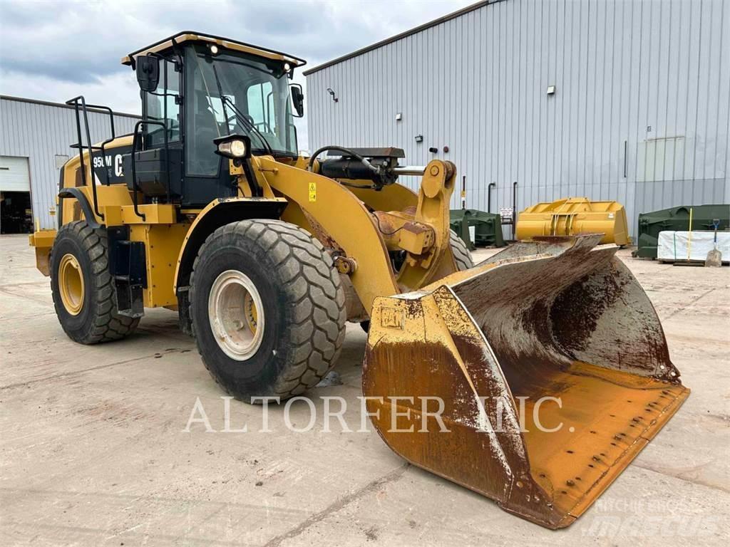 CAT 950M Utovarivači na točkove