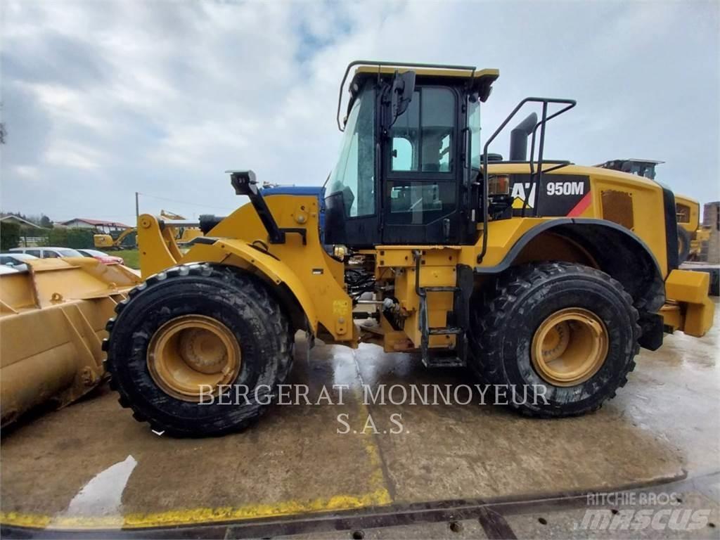 CAT 950M Utovarivači na točkove