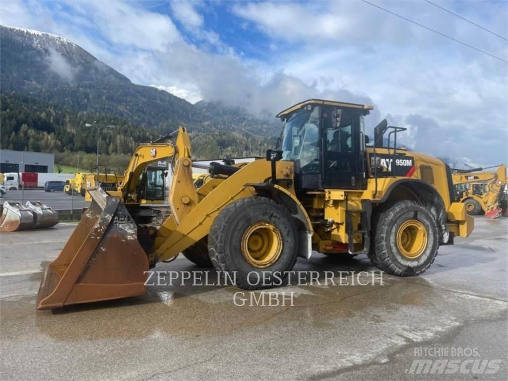 CAT 950M Utovarivači na točkove