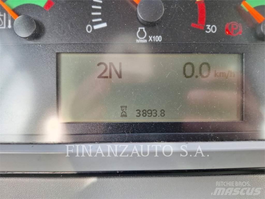 CAT 950M Utovarivači na točkove