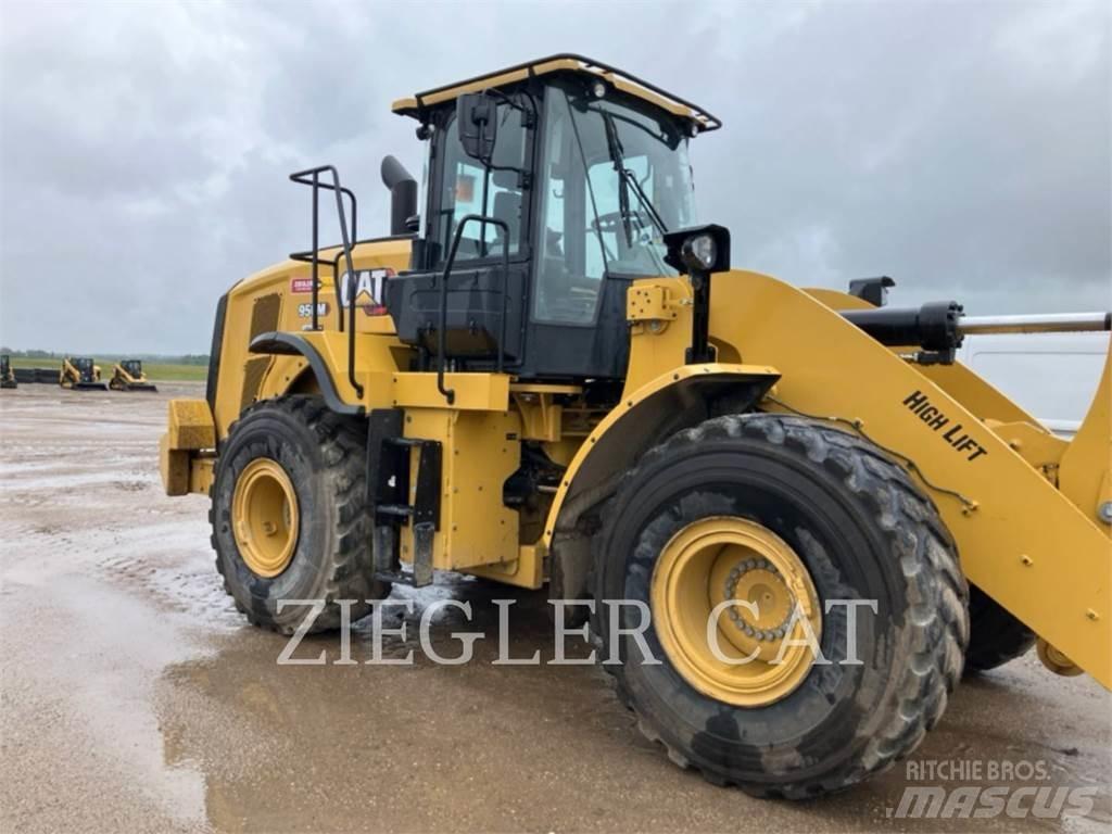 CAT 950M Utovarivači na točkove