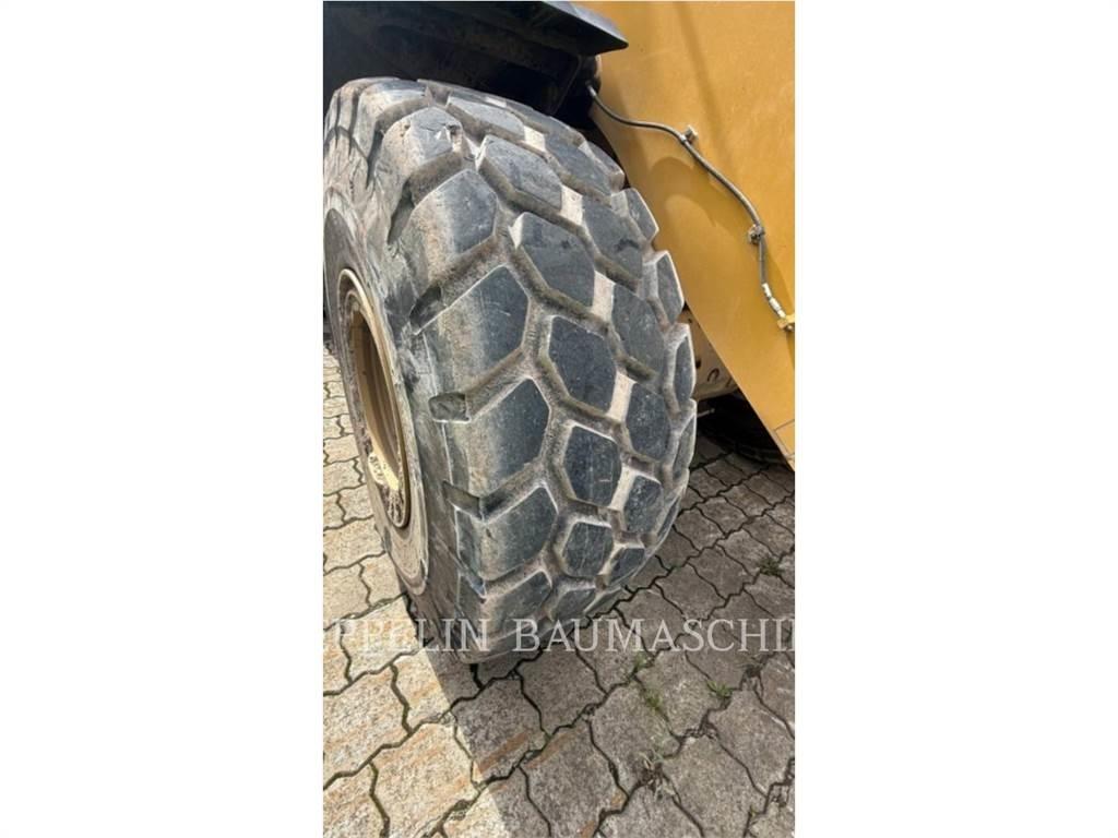 CAT 962M Utovarivači na točkove