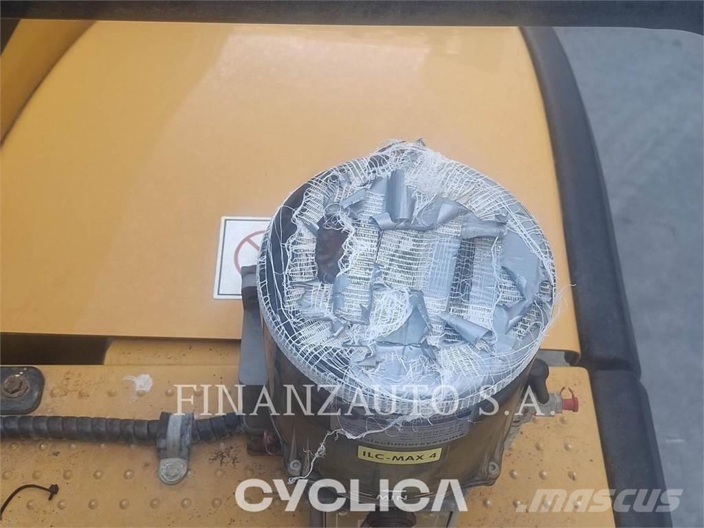 CAT 966M Utovarivači na točkove