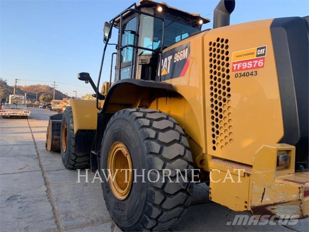 CAT 966M Utovarivači na točkove