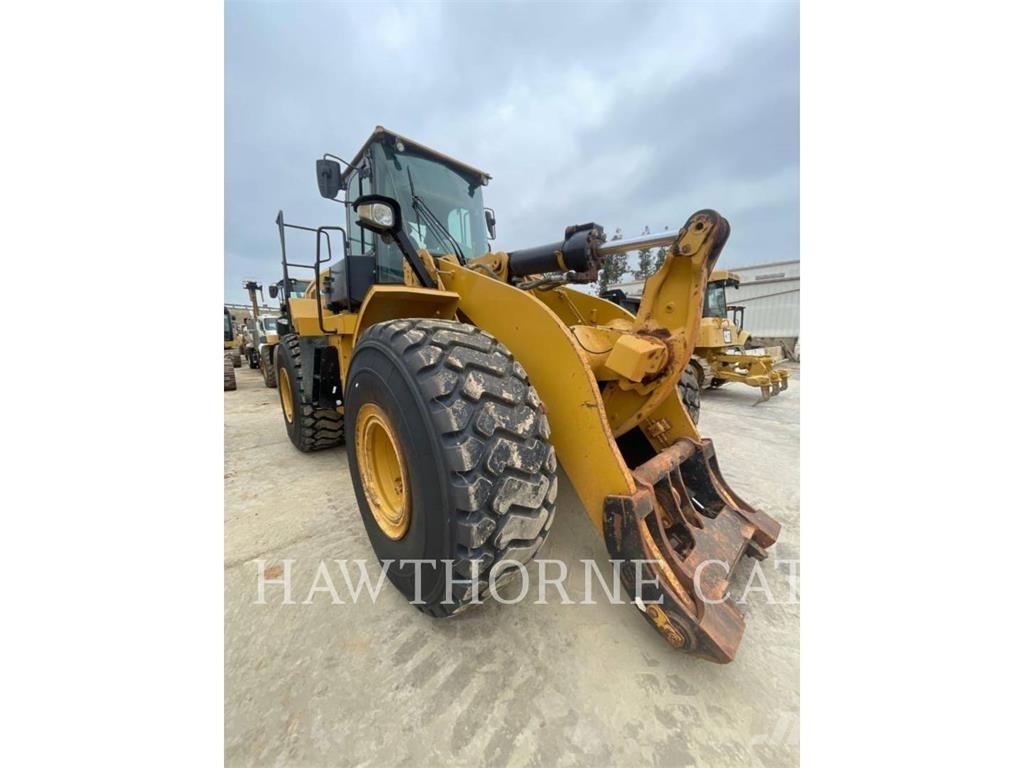 CAT 966M Utovarivači na točkove