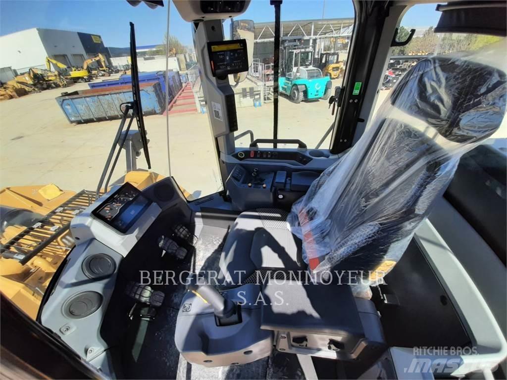 CAT 972 Utovarivači na točkove
