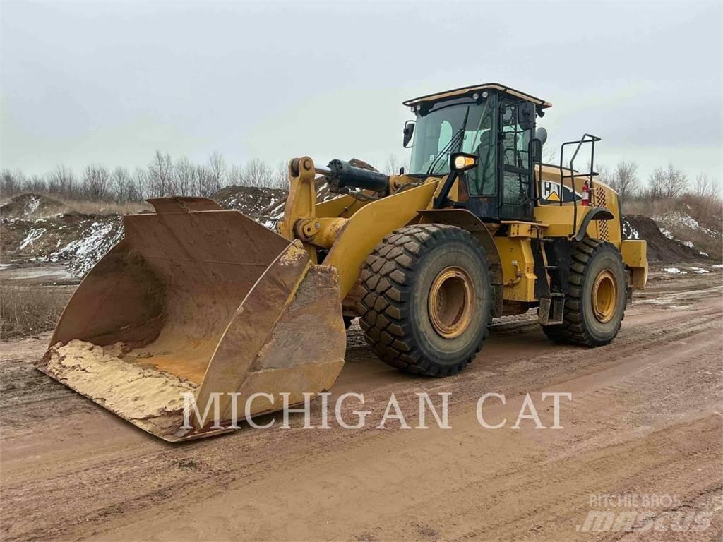 CAT 972M Utovarivači na točkove