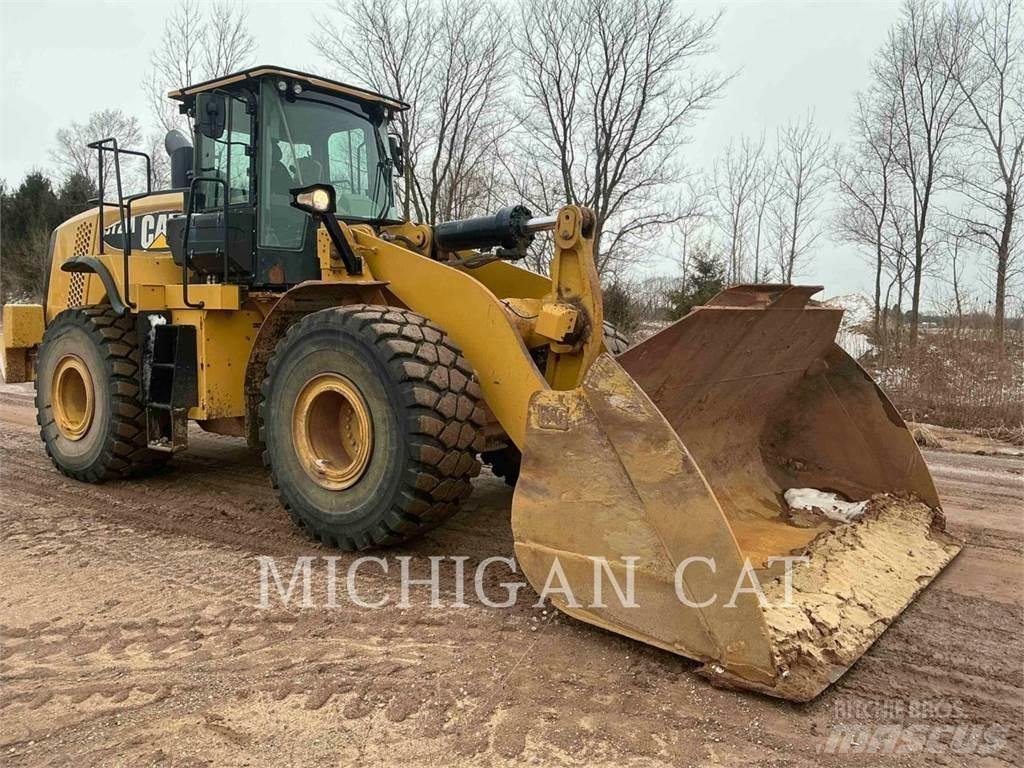 CAT 972M Utovarivači na točkove