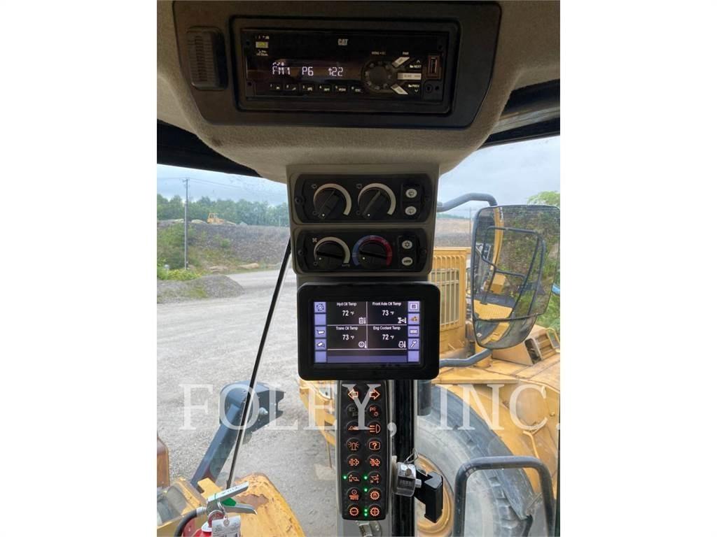 CAT 972M Utovarivači na točkove