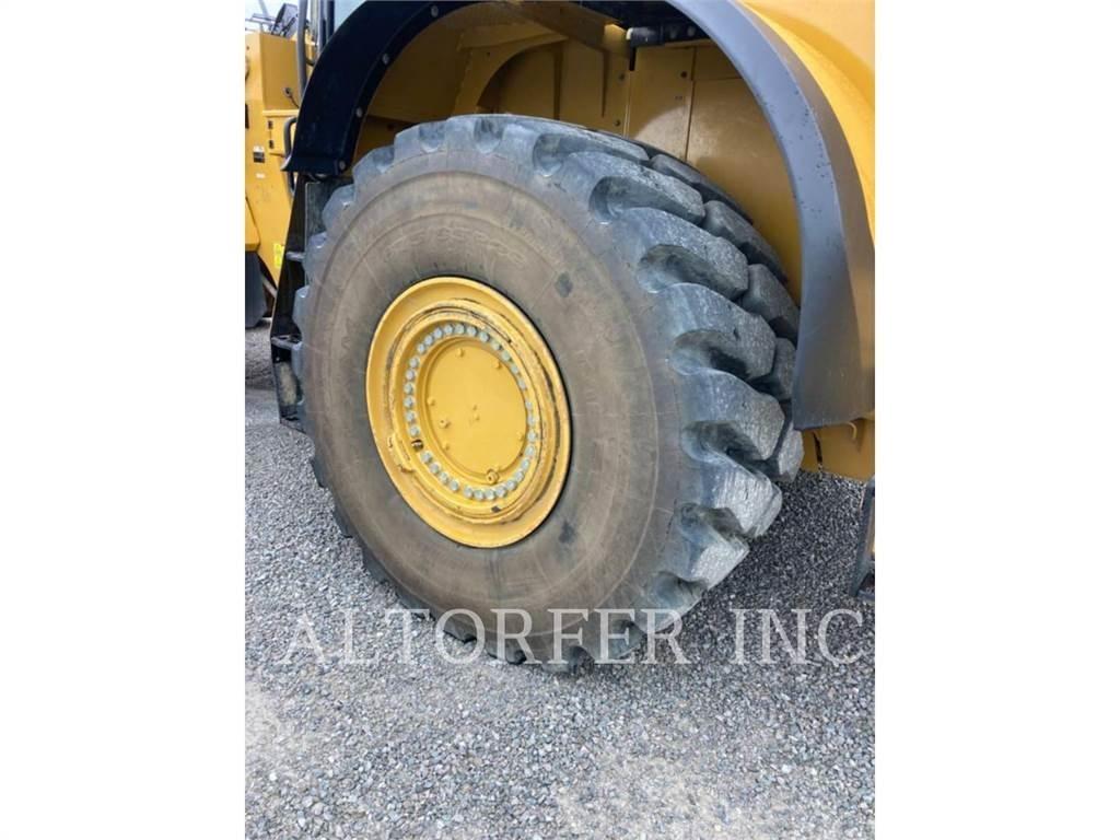 CAT 982M Utovarivači na točkove