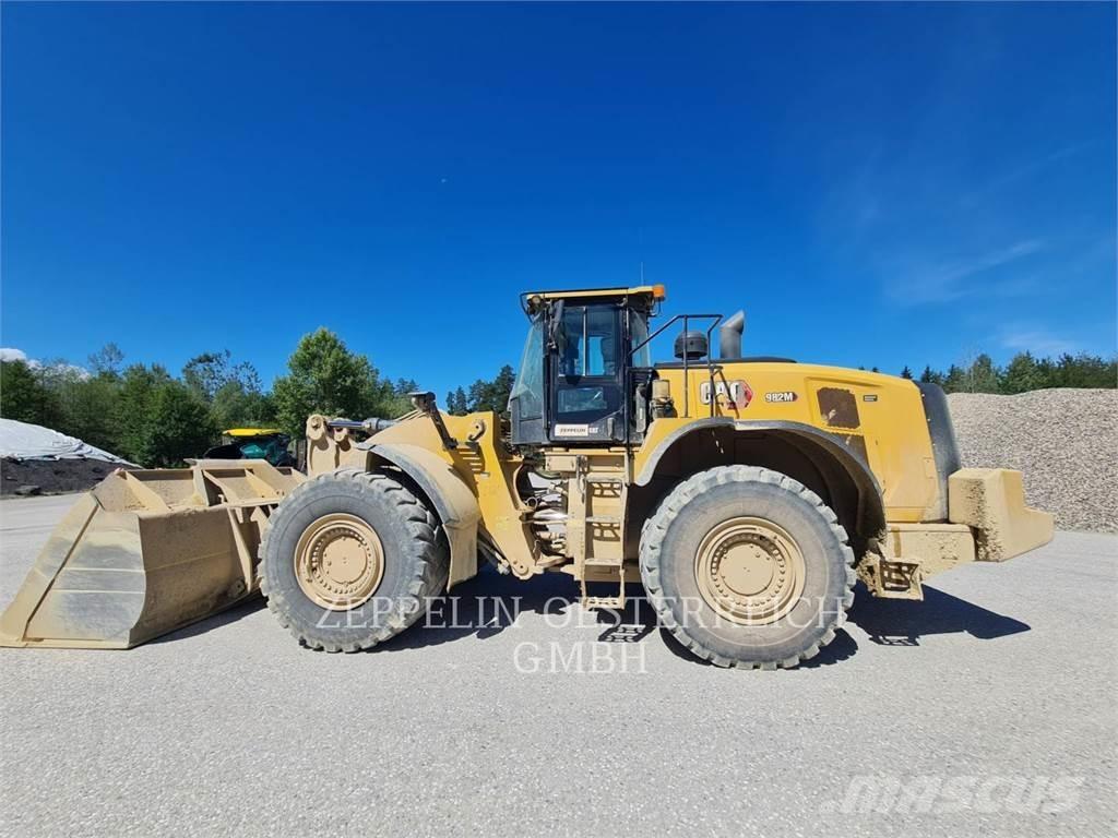 CAT 982M Utovarivači na točkove