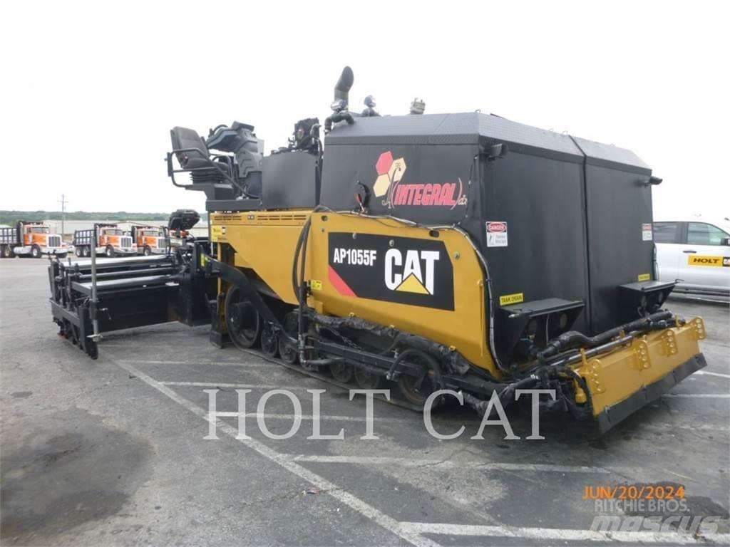CAT AP1055F SPRAY PAVER Asfaltni finišeri