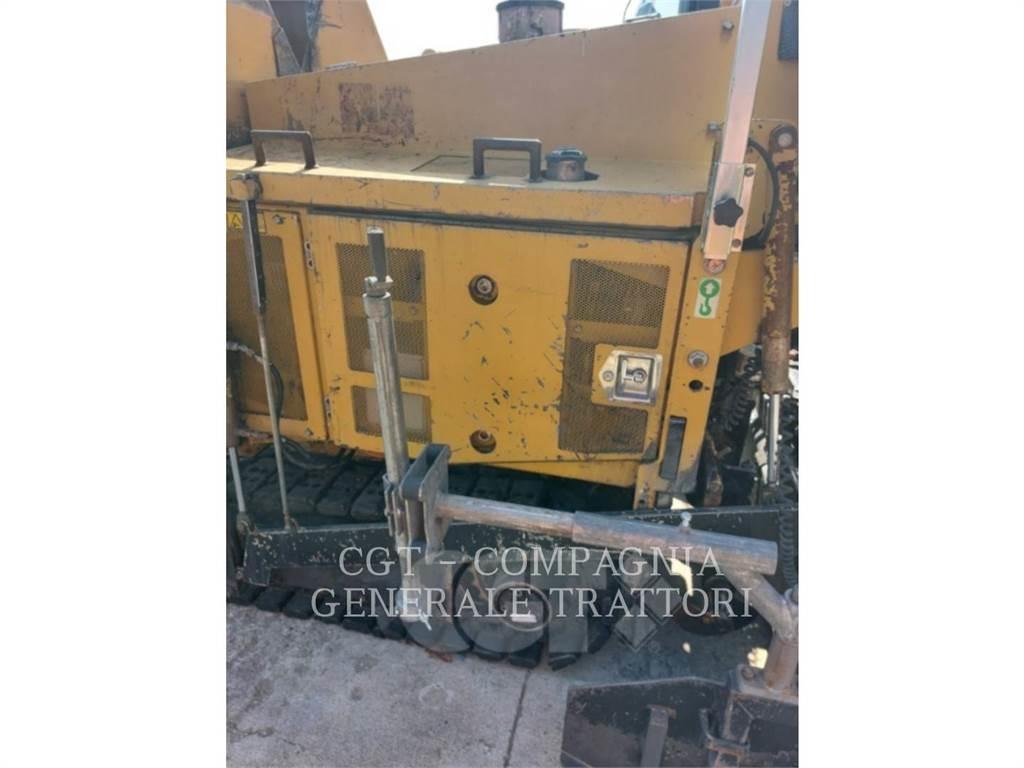 CAT AP255E Asfaltni finišeri