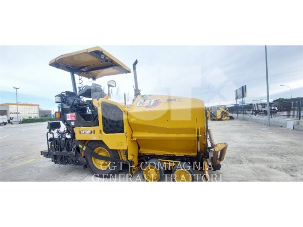 CAT AP300F Asfaltni finišeri