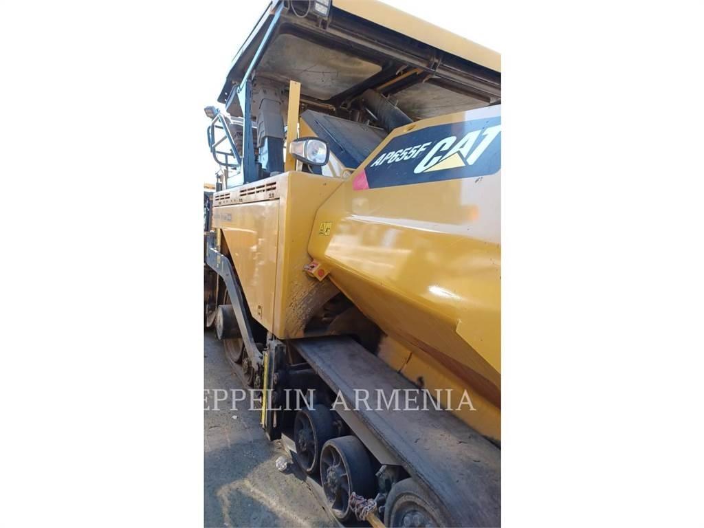 CAT AP655FLRC Asfaltni finišeri
