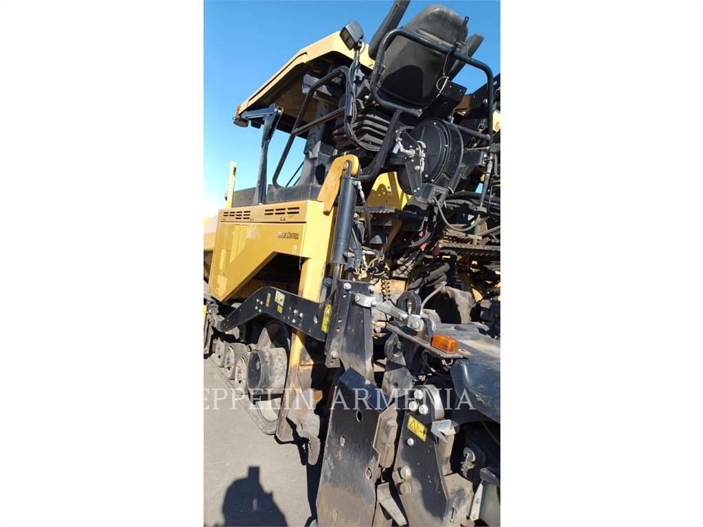 CAT AP655FLRC Asfaltni finišeri