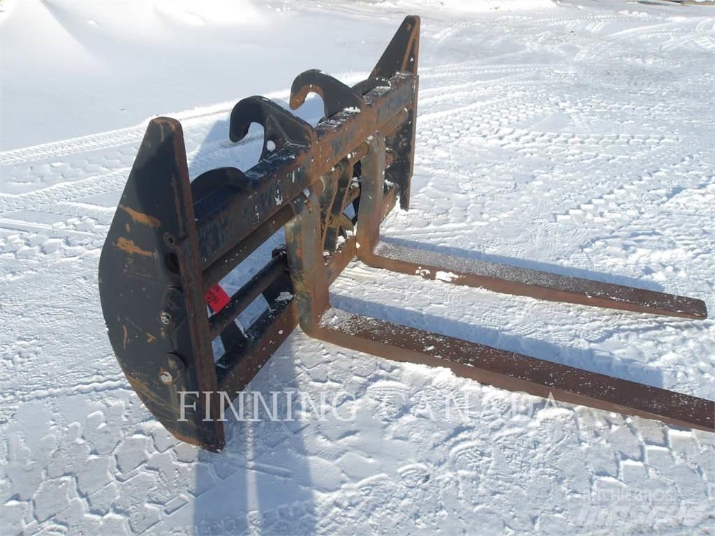 CAT ATTACHMENTS 972H Građevinarske viljuške
