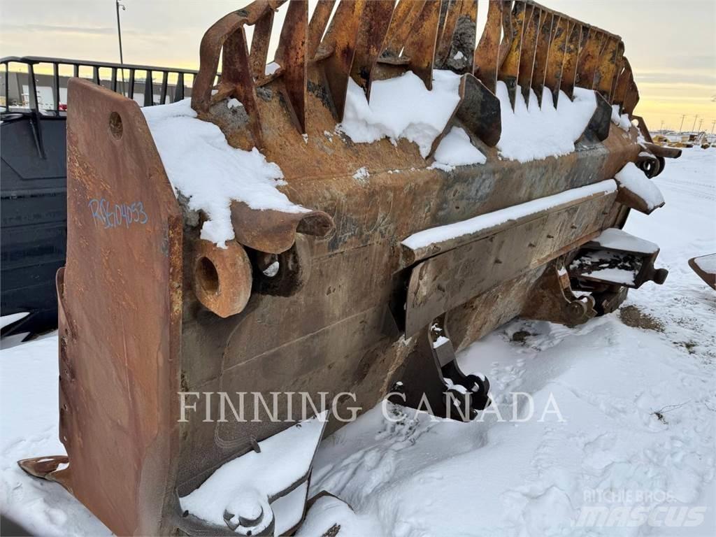 CAT ATTACHMENTS D10T Daske / noževi