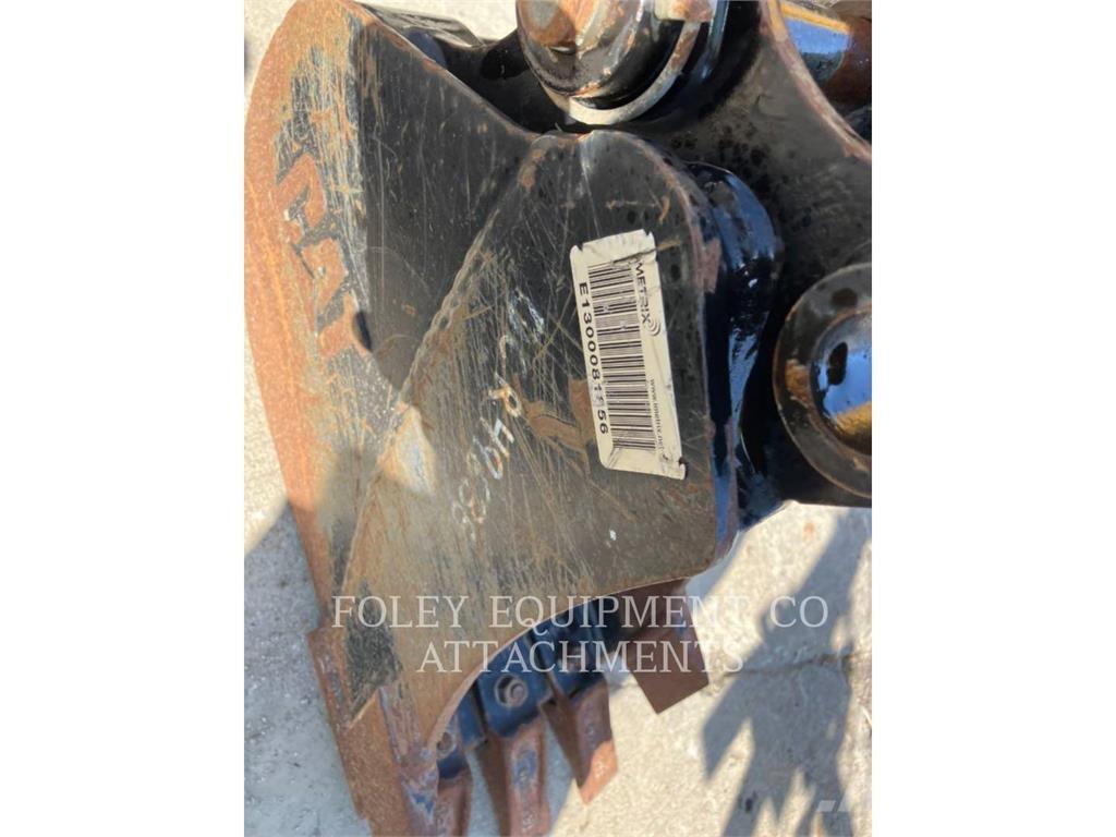 CAT BK301P09 Bageri guseničari