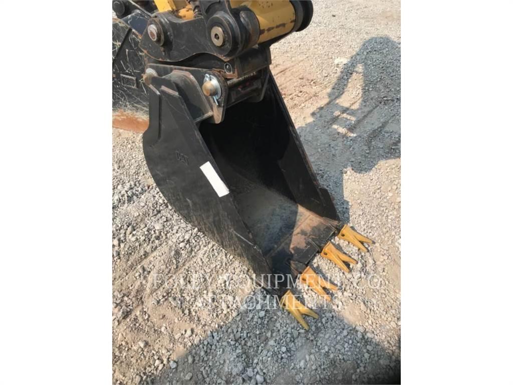 CAT BK310P24 Bageri guseničari