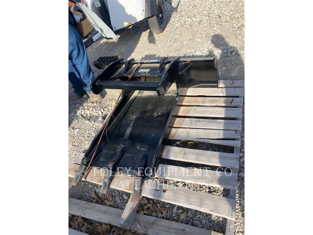 CAT BKSSLSLAB Skid steer mini utovarivači