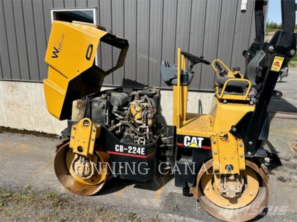 CAT CB-224E Nabijači zemlje