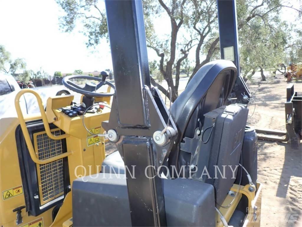 CAT CB1.7 Polovne bitumen prskalice