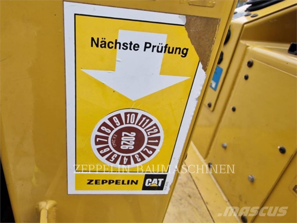 CAT CB1.7 Nabijači zemlje