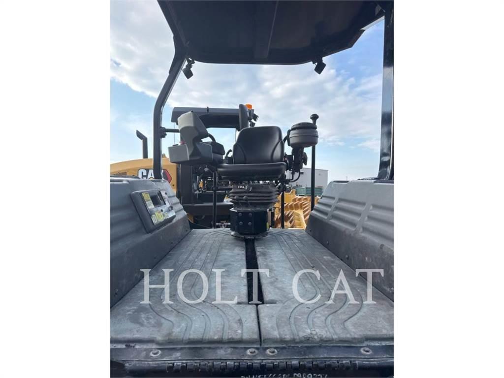 CAT CB10 Valjci sa jednim bubnjem