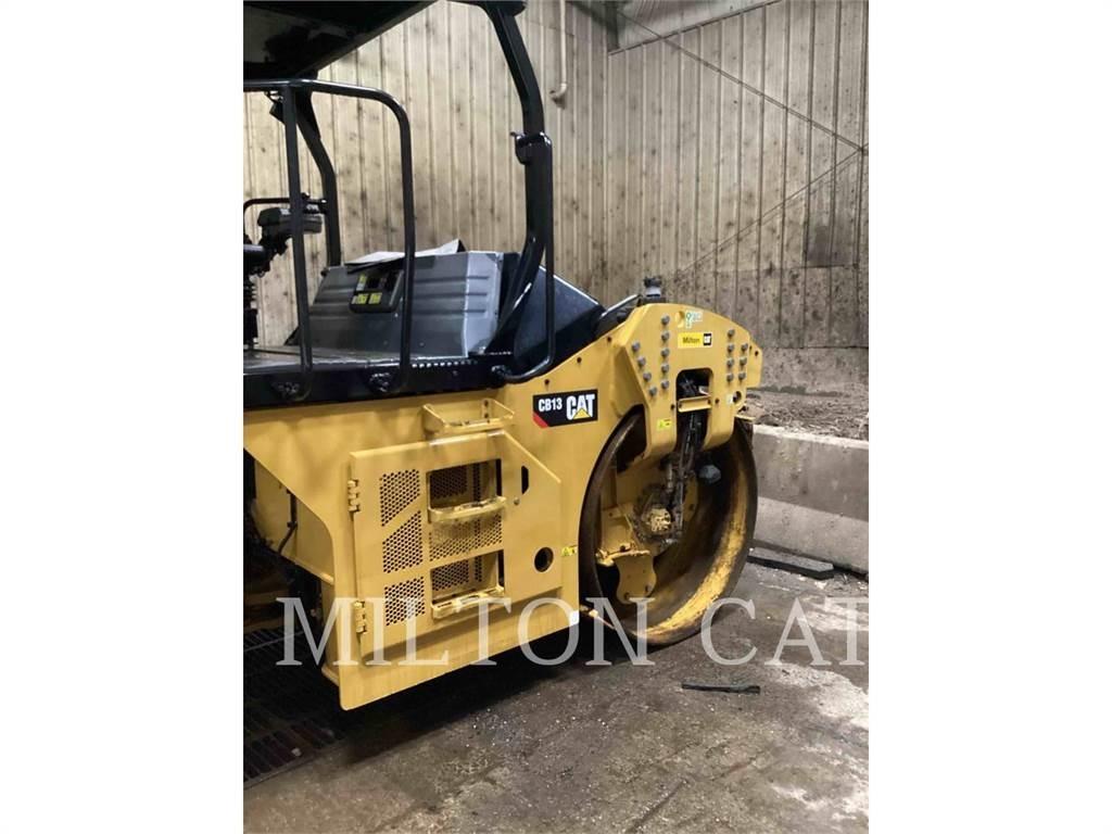 CAT CB13 Valjci sa duplim bubnjem