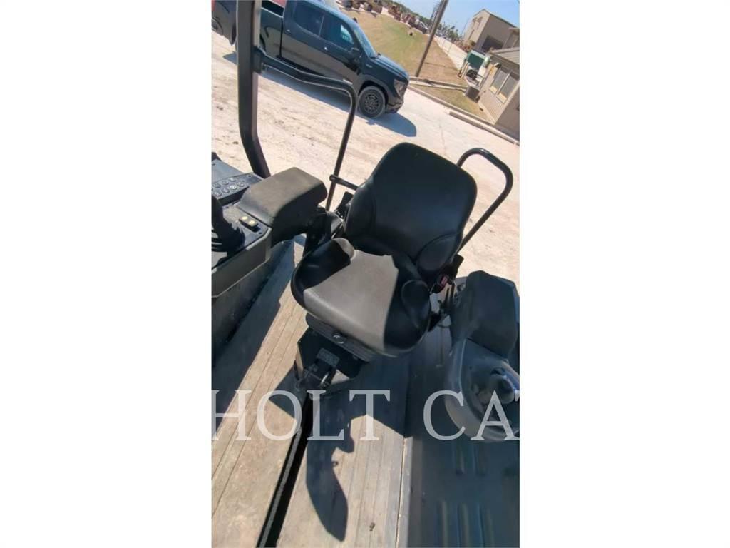 CAT CB13 Valjci sa jednim bubnjem