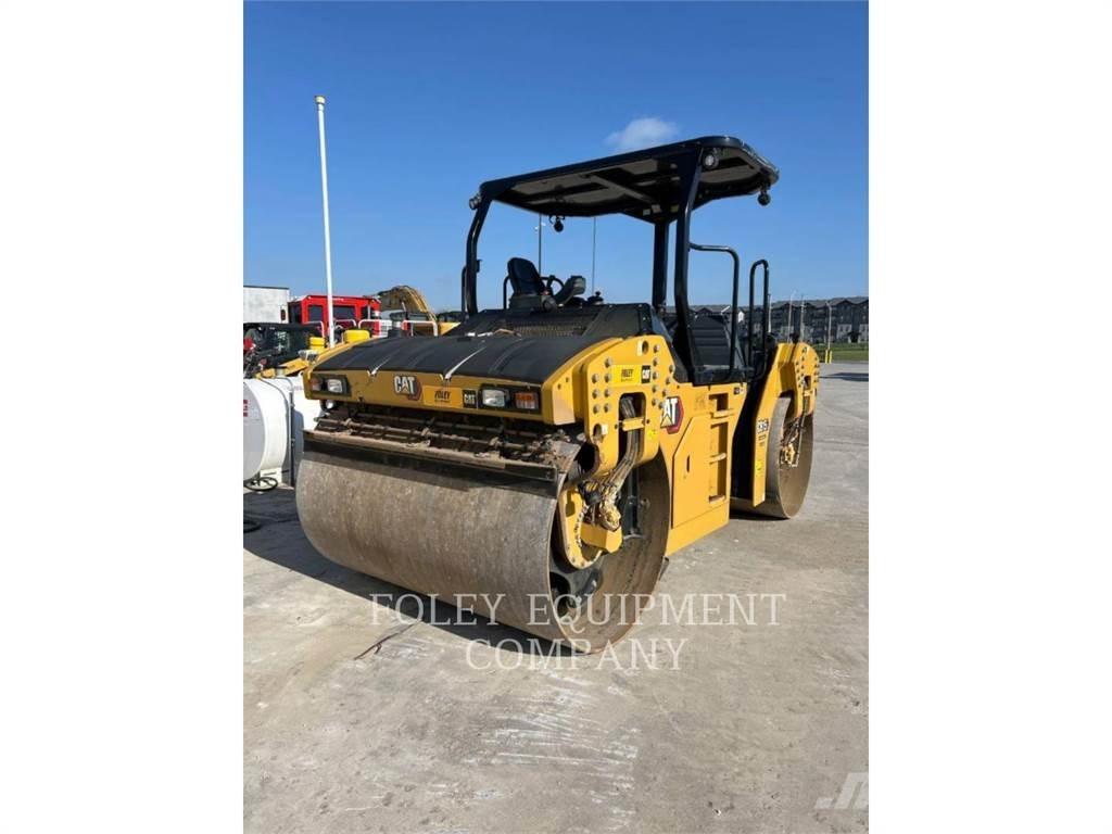CAT CB15 Nabijači zemlje