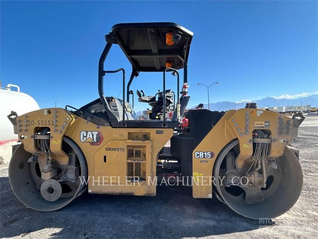 CAT CB15 CW VV Valjci sa duplim bubnjem