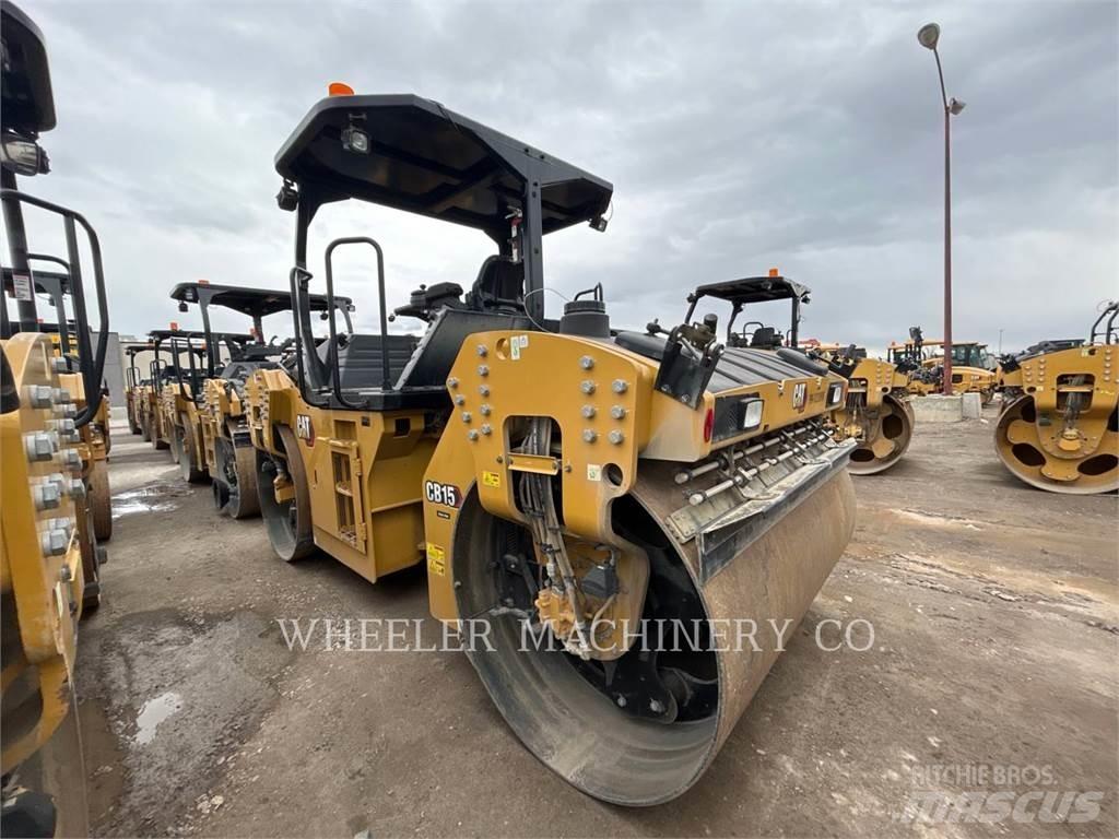 CAT CB15 CW VV Valjci sa duplim bubnjem