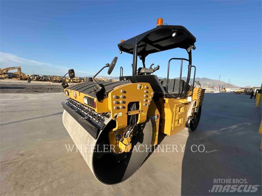 CAT CB15 CW VV Valjci sa duplim bubnjem
