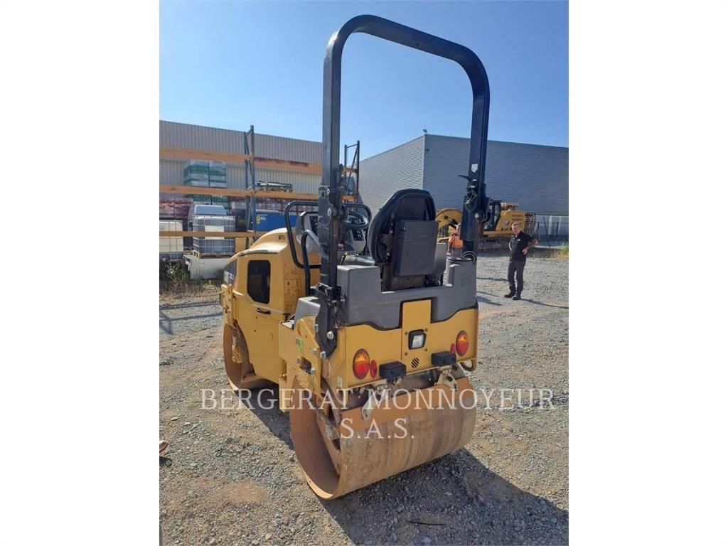 CAT CB2.5 Nabijači zemlje