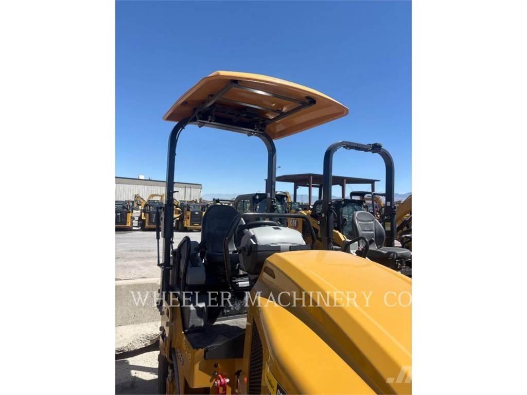 CAT CB2.5 Valjci sa duplim bubnjem