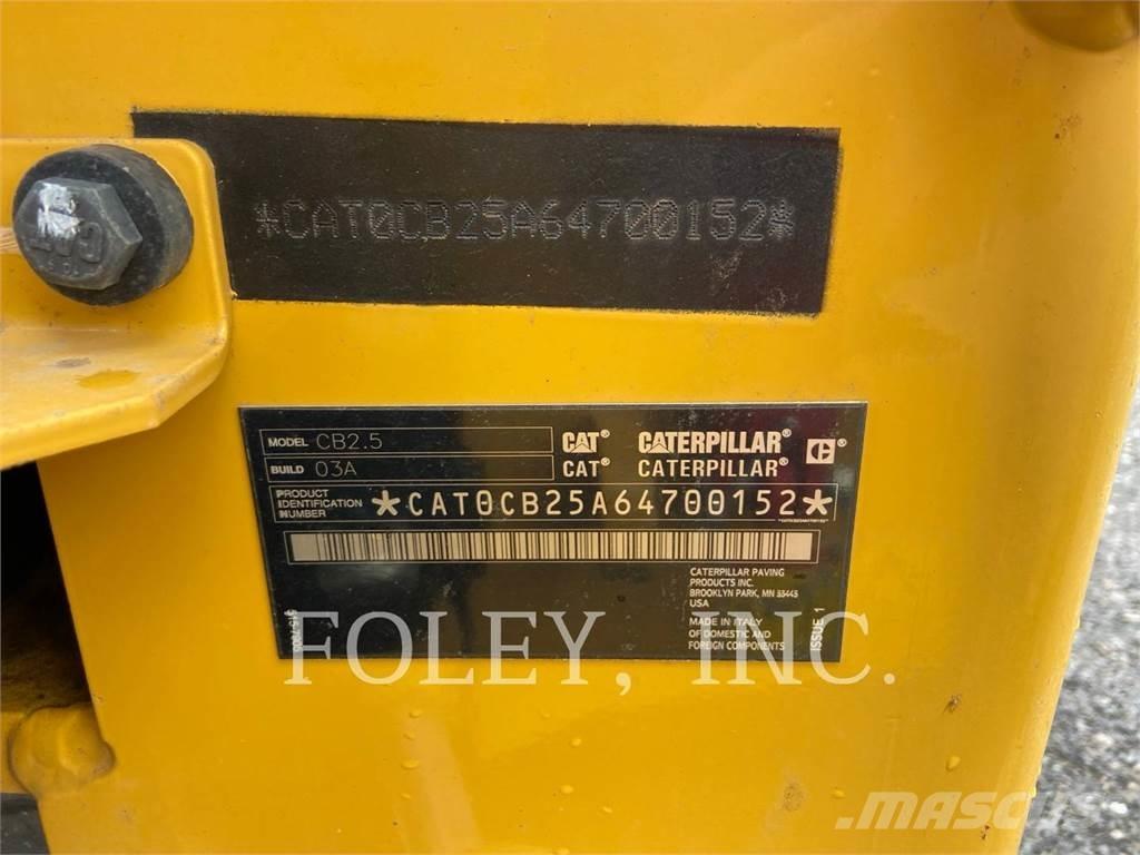 CAT CB2.5-03 Valjci sa duplim bubnjem