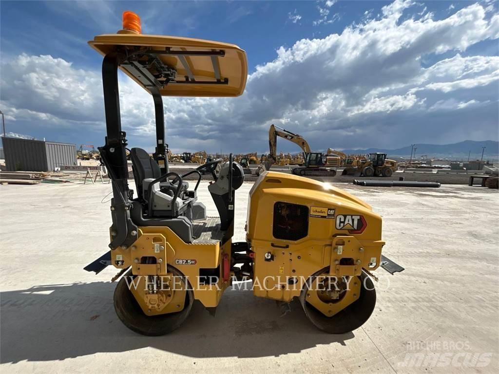 CAT CB2.5 GC Valjci sa duplim bubnjem