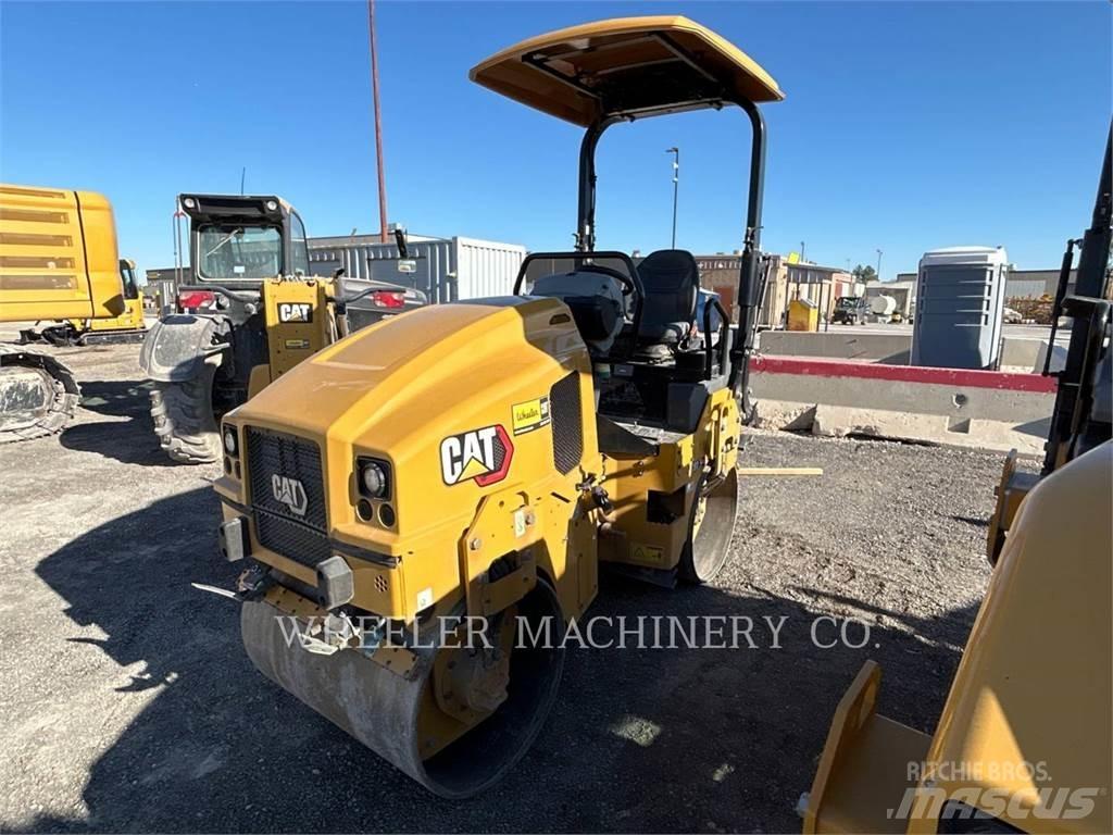 CAT CB2.5 GC Valjci sa duplim bubnjem