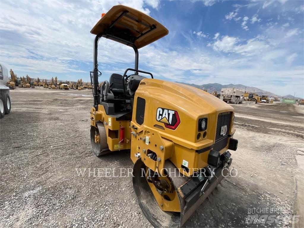 CAT CB2.7 Valjci sa duplim bubnjem
