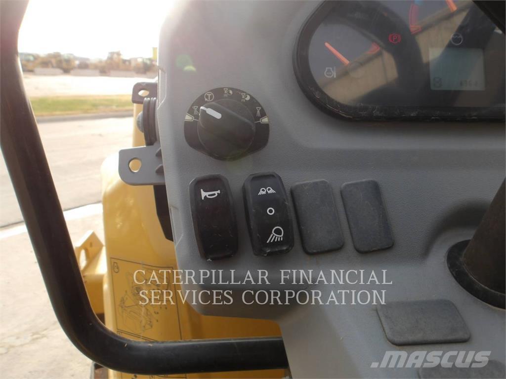 CAT CB2.7-03 Valjci sa duplim bubnjem