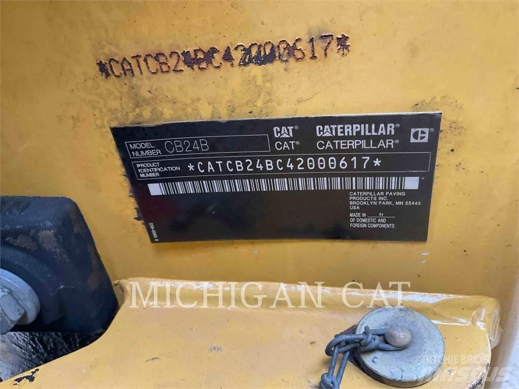 CAT CB24B Valjci sa jednim bubnjem