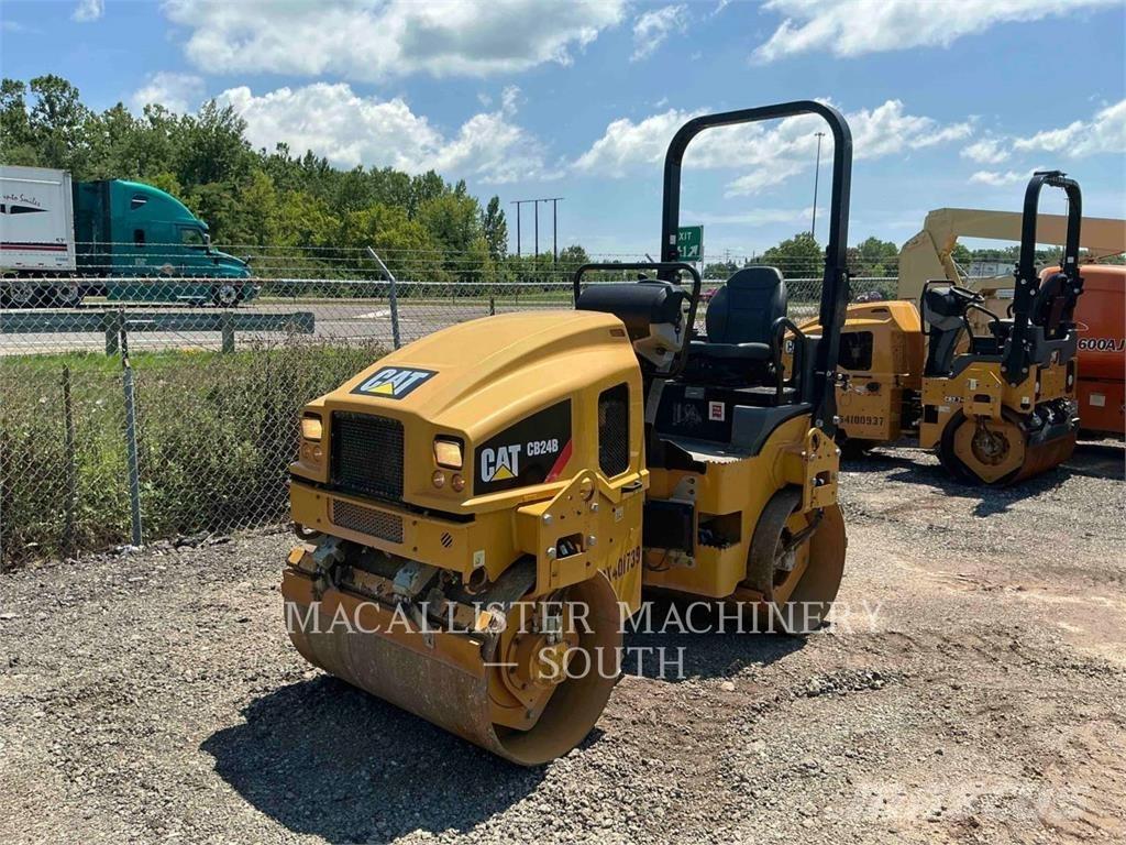 CAT CB24B Valjci sa duplim bubnjem