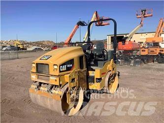 CAT CB34B Valjci sa duplim bubnjem