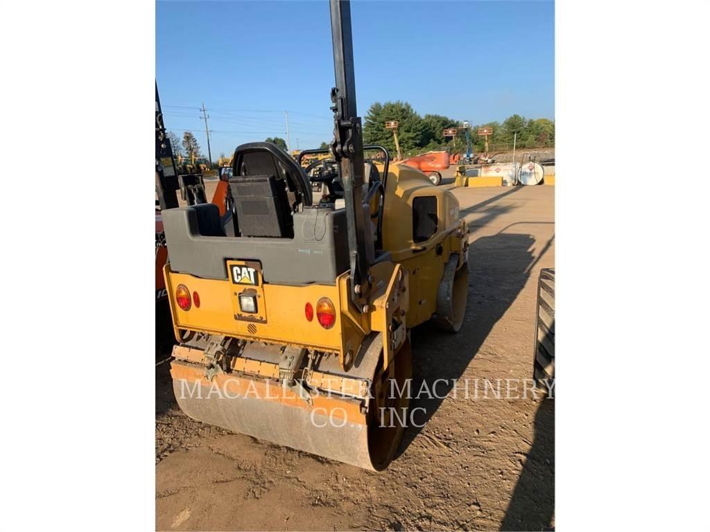 CAT CB34B Valjci sa duplim bubnjem