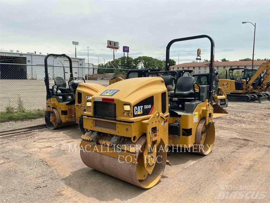 CAT CB34B Valjci sa duplim bubnjem