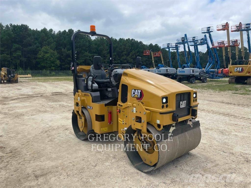 CAT CB4.003 Valjci sa duplim bubnjem