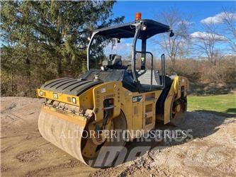 CAT CB54B Valjci sa duplim bubnjem