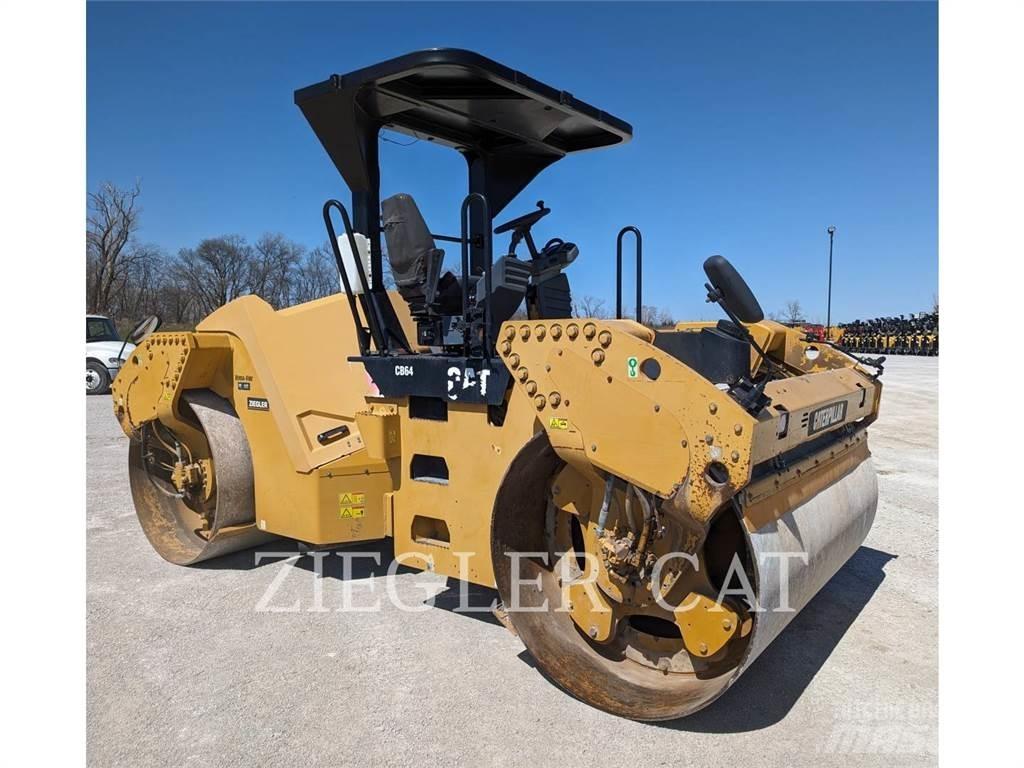 CAT CB64 Nabijači zemlje